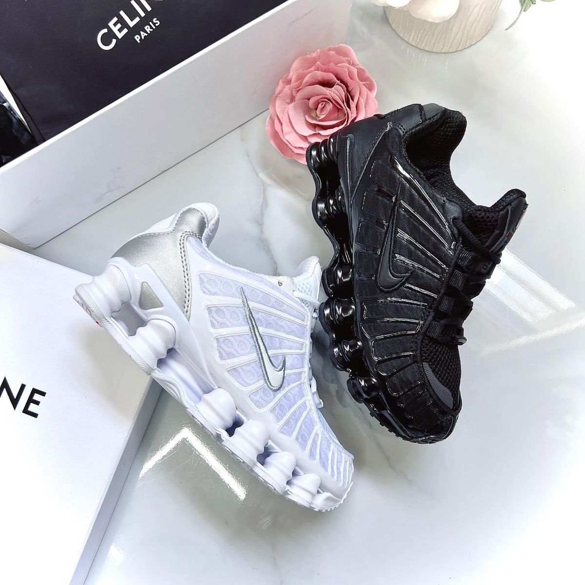 Nike Shox