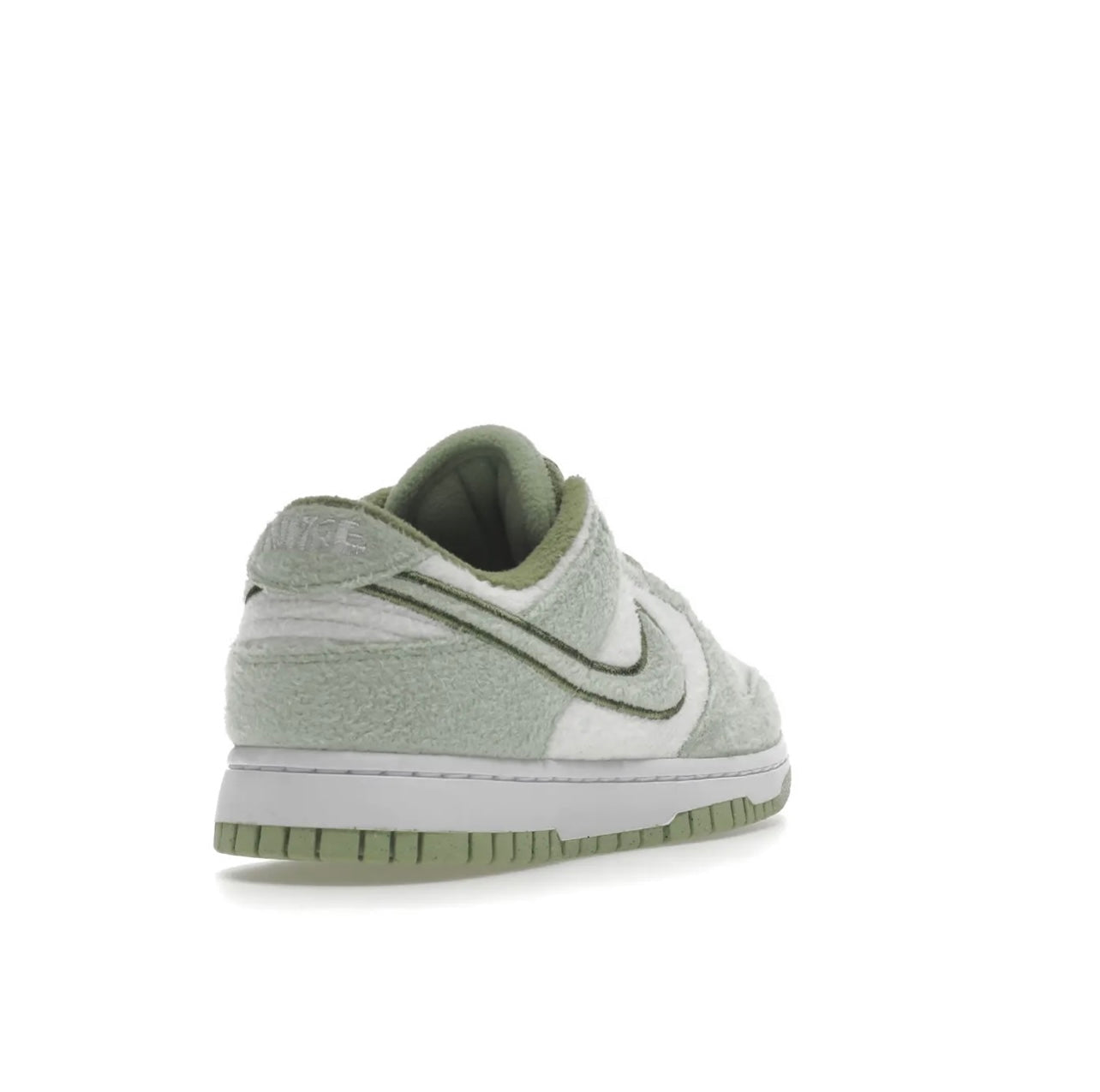 Nike Dunk Low SE Fleece Pack Honeydew - תמונה 3
