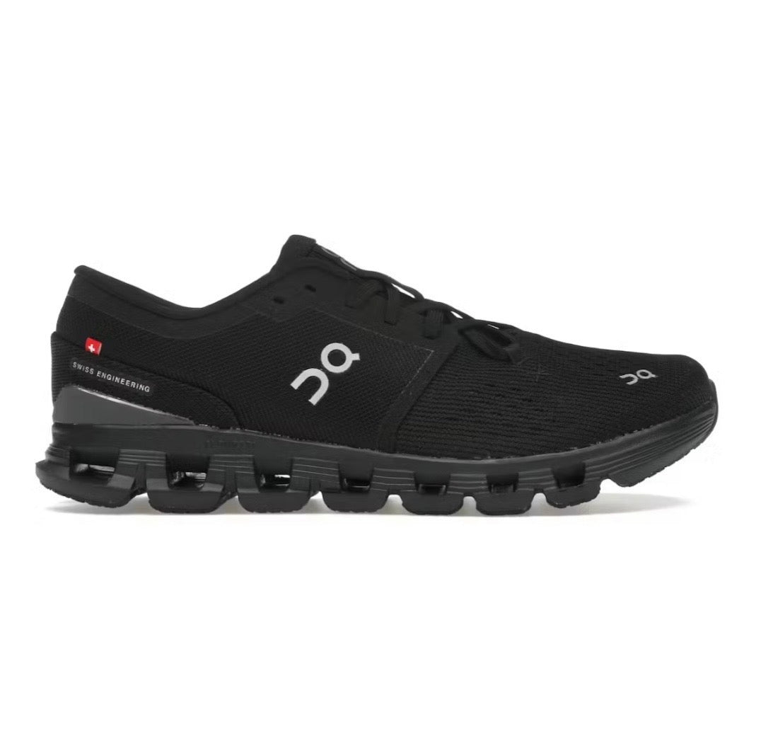On Cloud X4 Black
