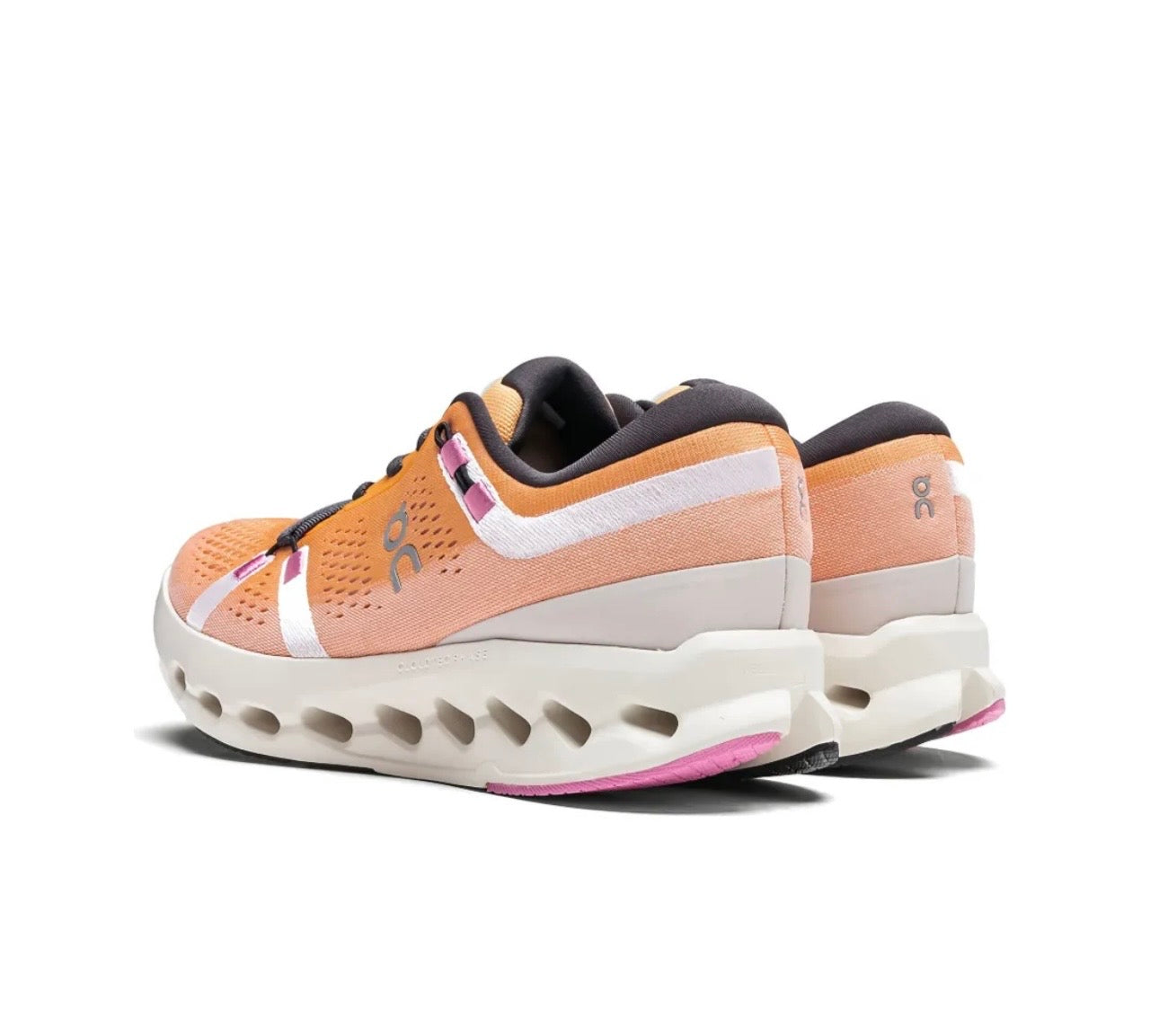 On Cloudsurfer Orange - תמונה 3