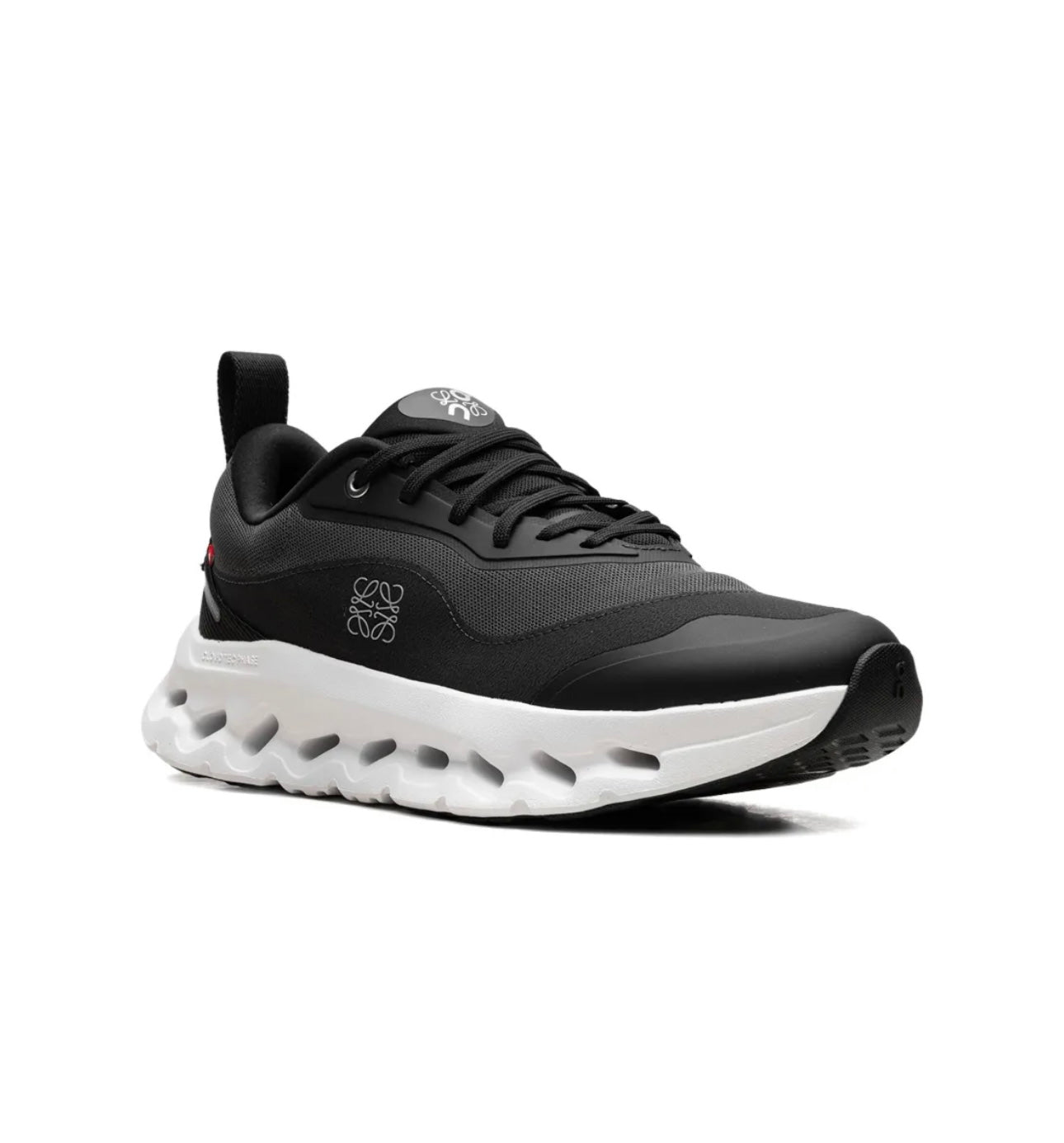 On Cloud X Loewe Black White - תמונה 2
