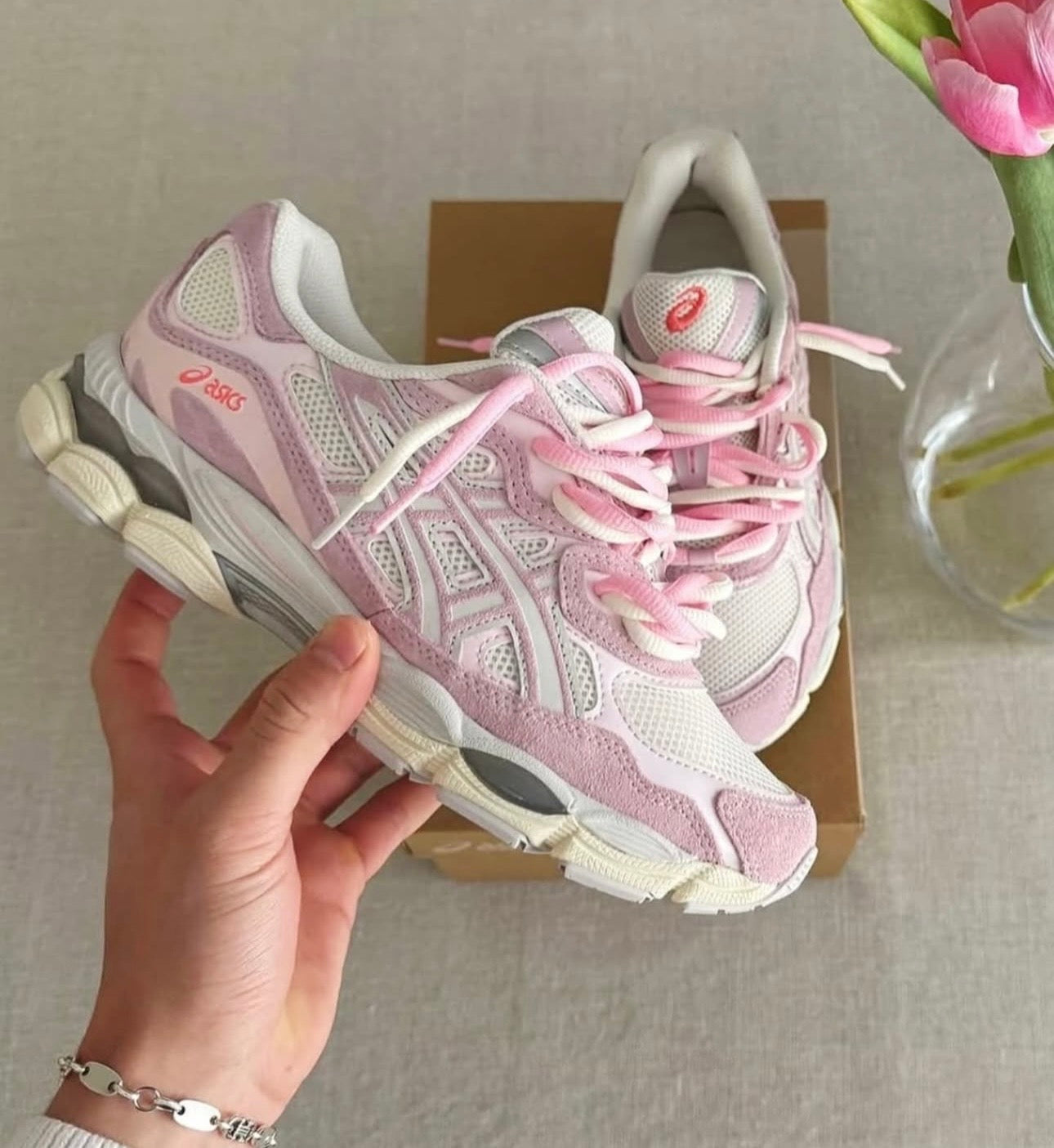 ASICS Gel Pink