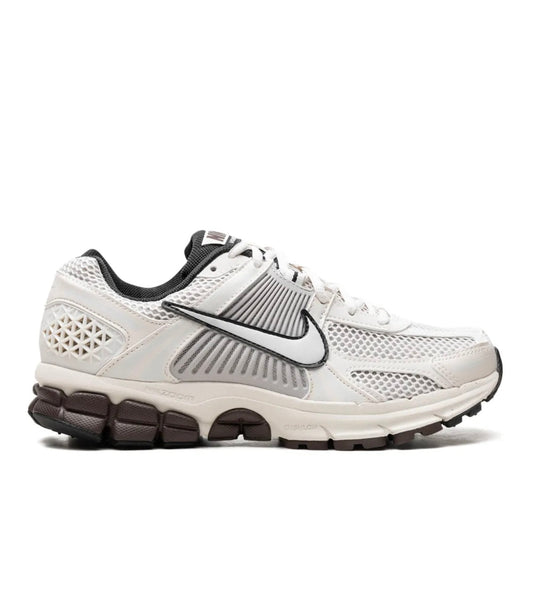 Nike Zoom Vomero 5 White Black