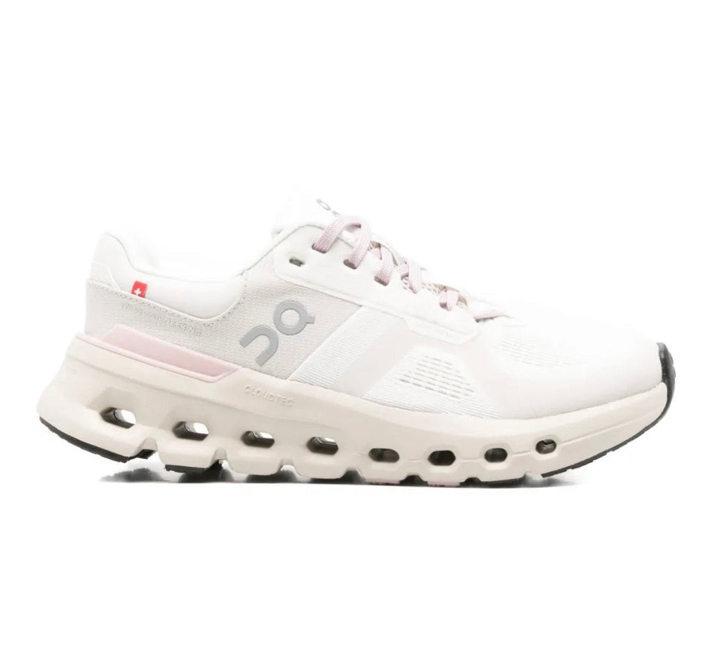 On Cloudrunner 2 White