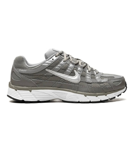 Nike Zoom Vomero 5 Grey