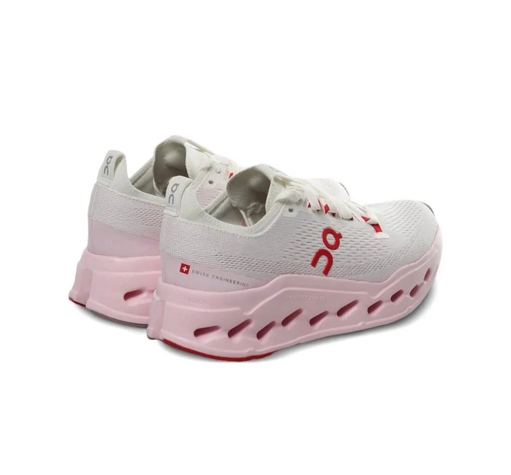 On Cloudsurfer White Strawberry - תמונה 3