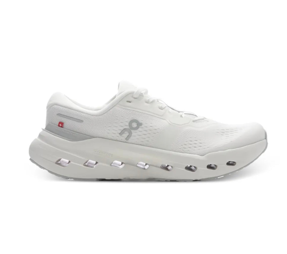 On Cloudrunner 3 White