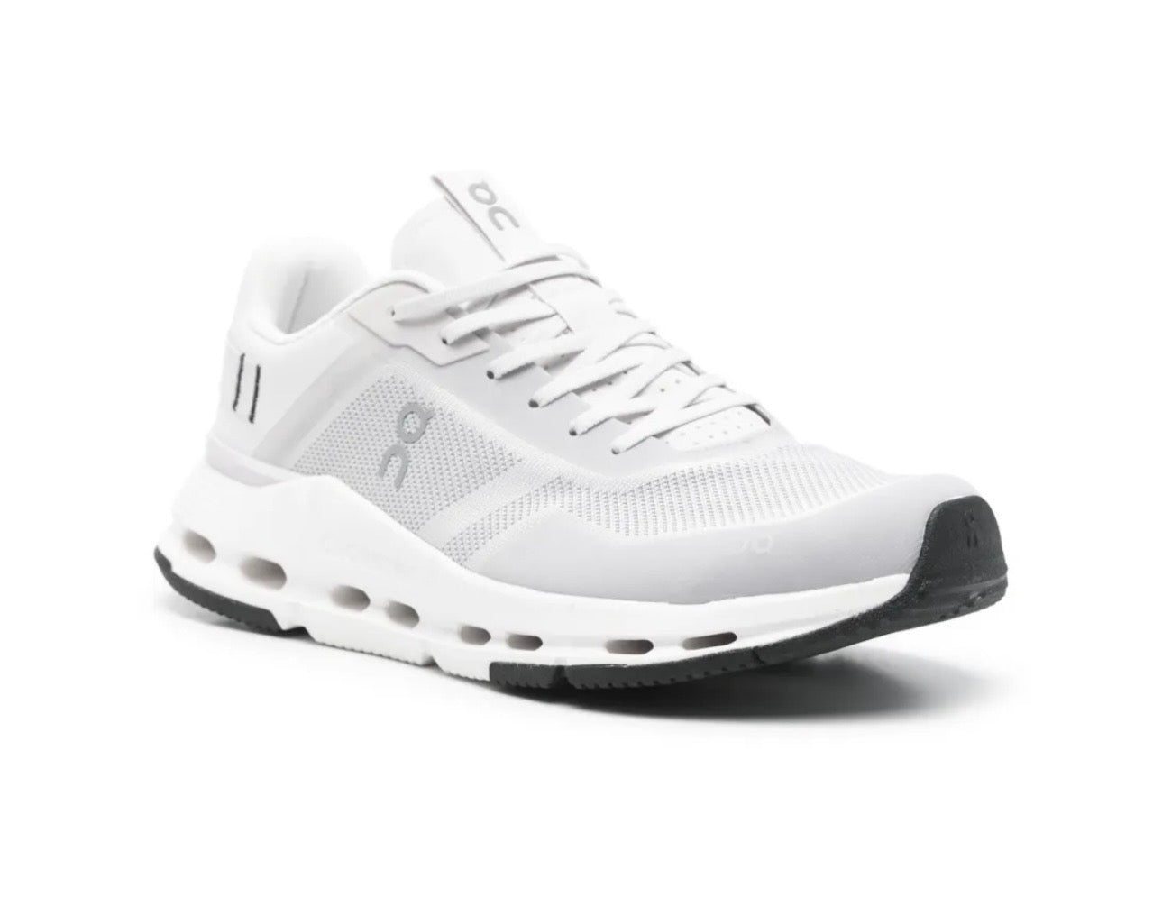 On Cloudnova Grey - תמונה 2