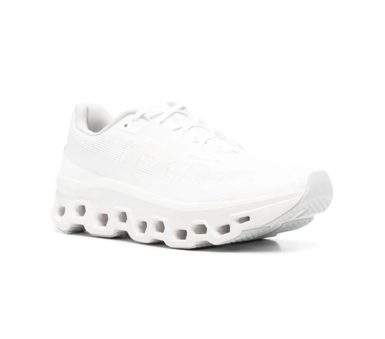 On Cloudmonster white - תמונה 2