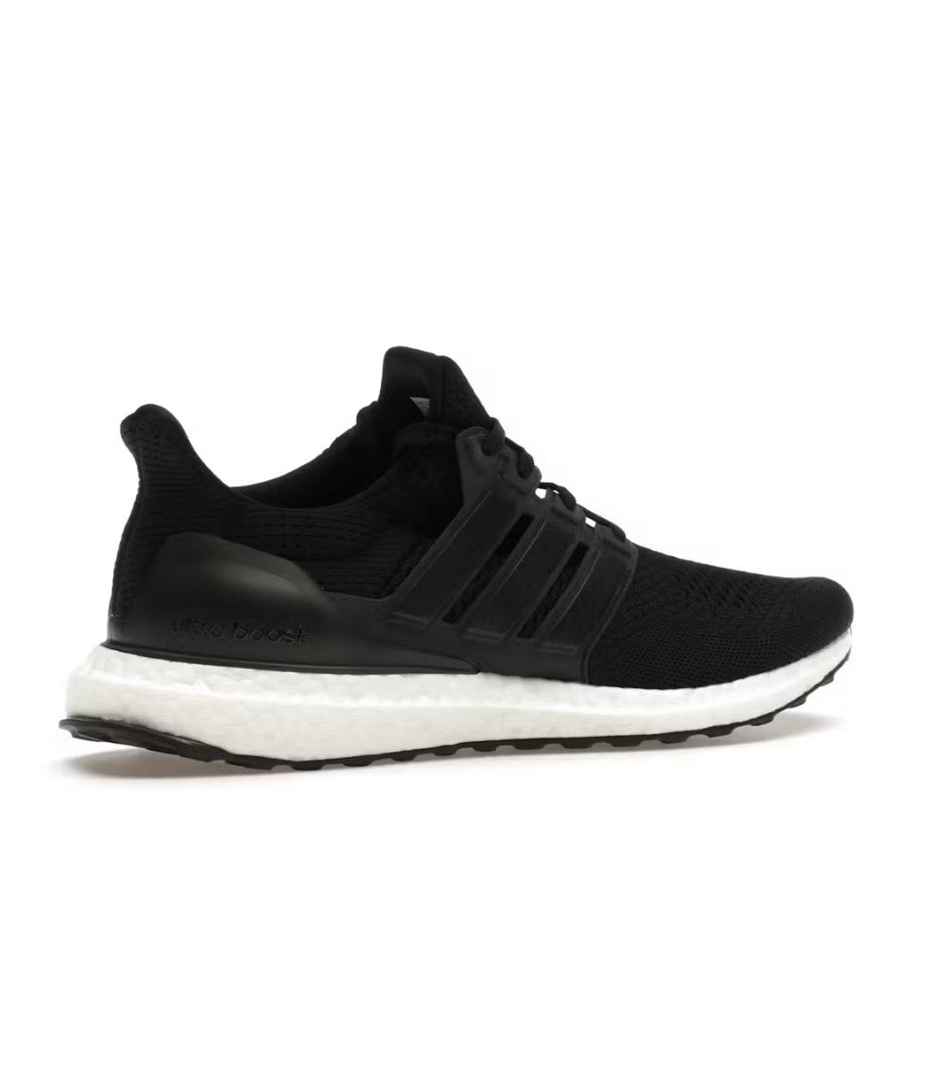 Adidas Ultra Boost Black White