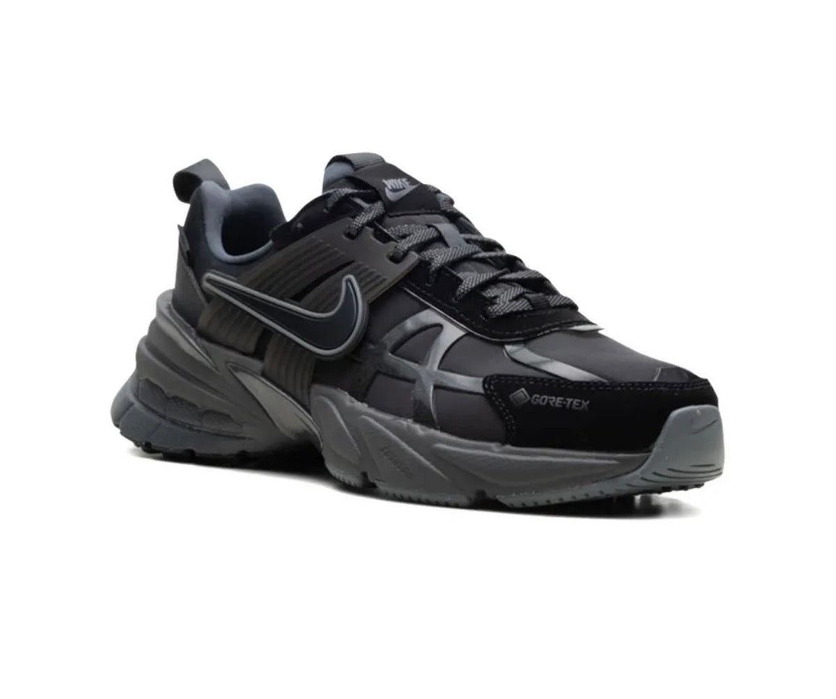 Nike V2K Run Black