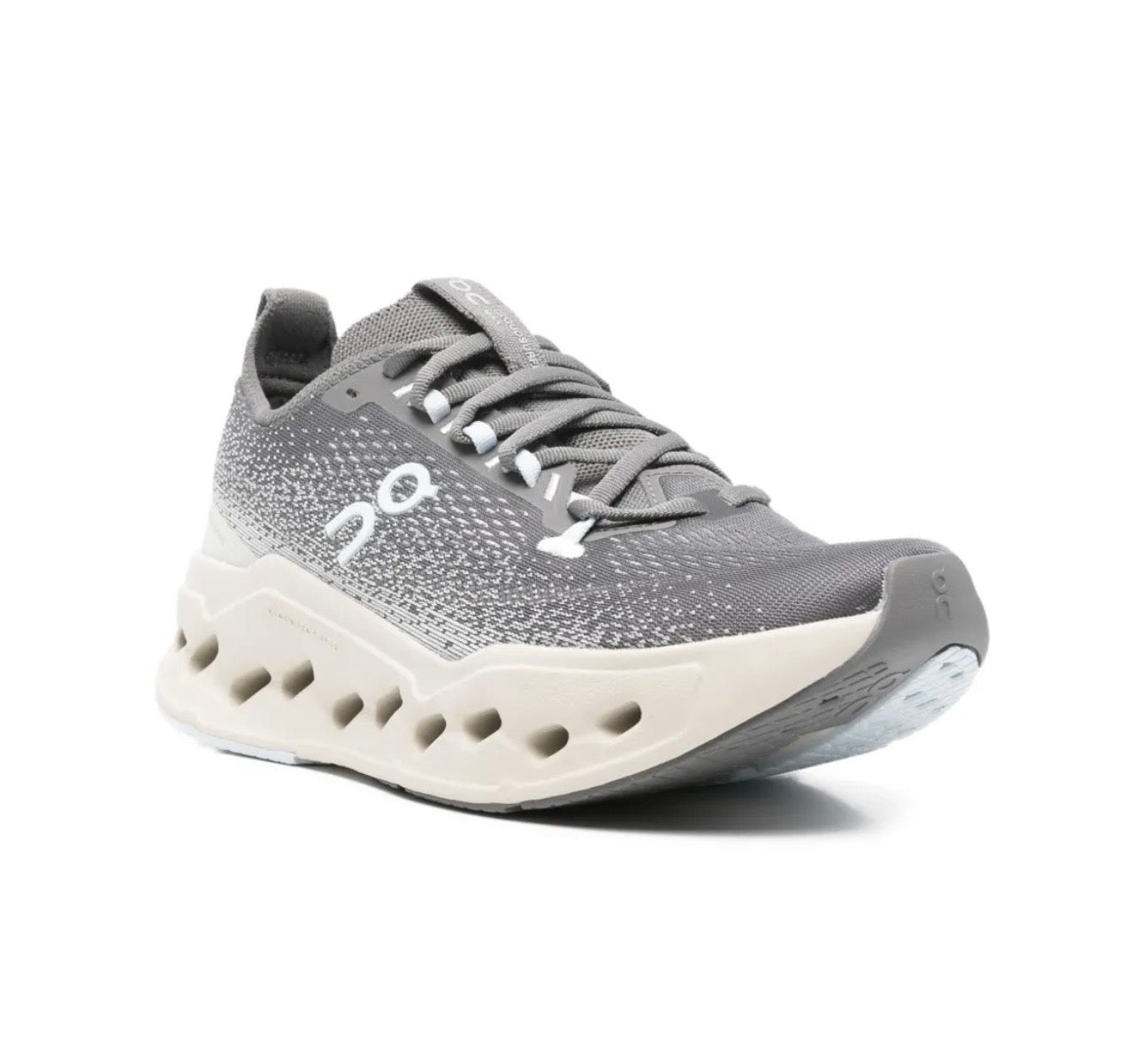 On Cloudsurfer Grey White - תמונה 2