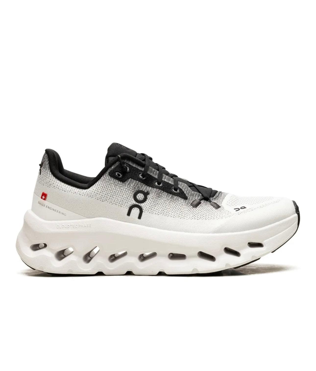 On Cloud White black