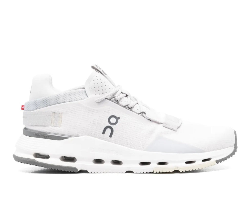 On Cloudnova White
