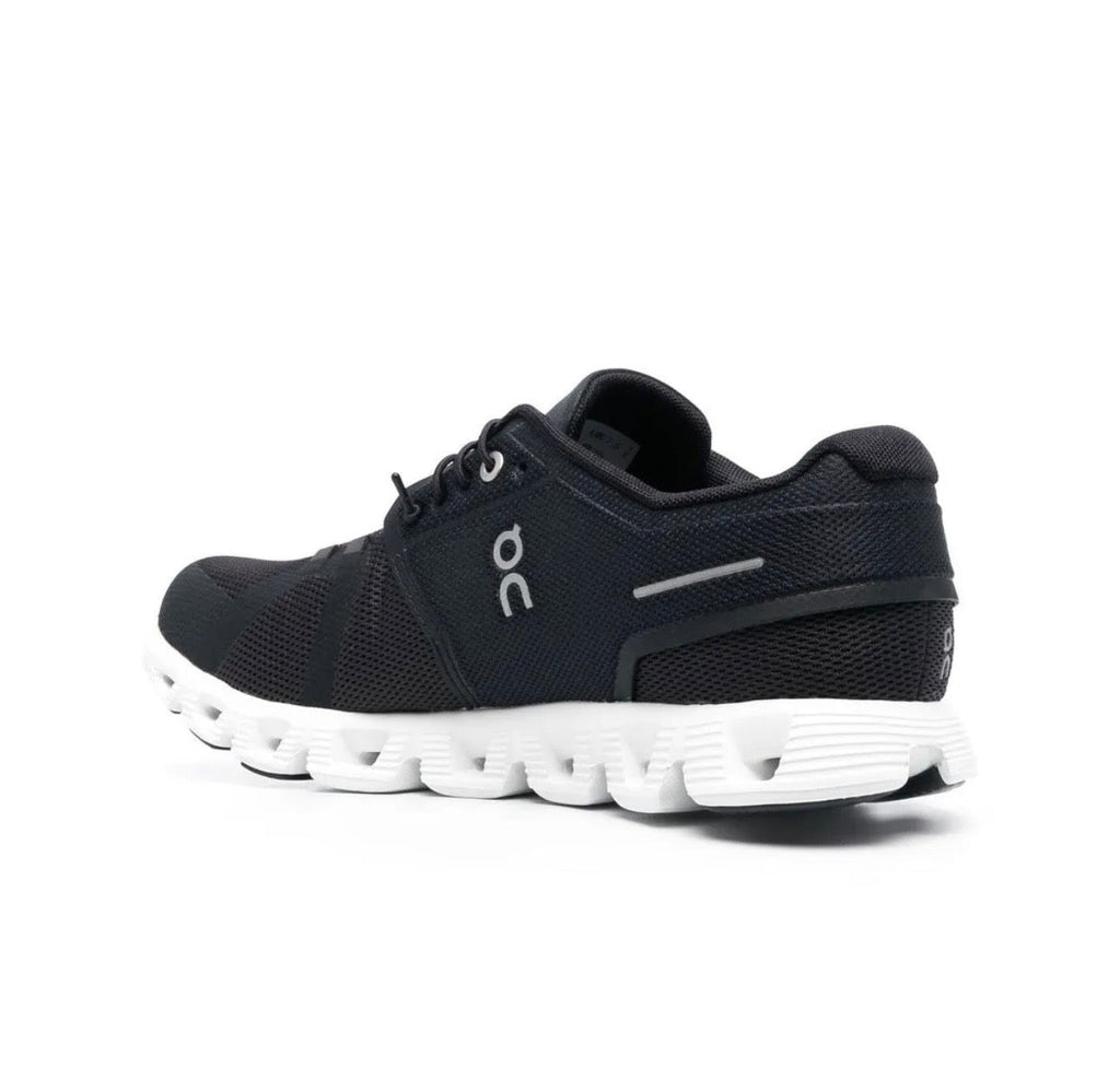 On Cloudrunner 2 Black White - תמונה 3