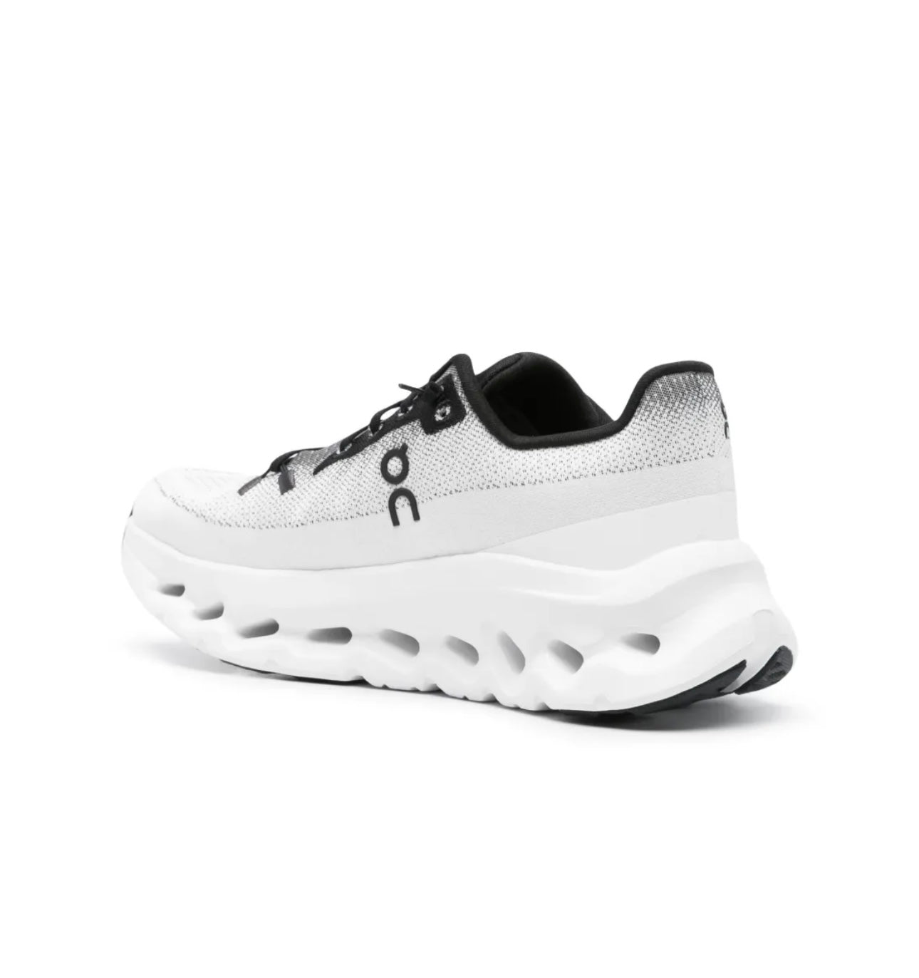 On Cloud White black