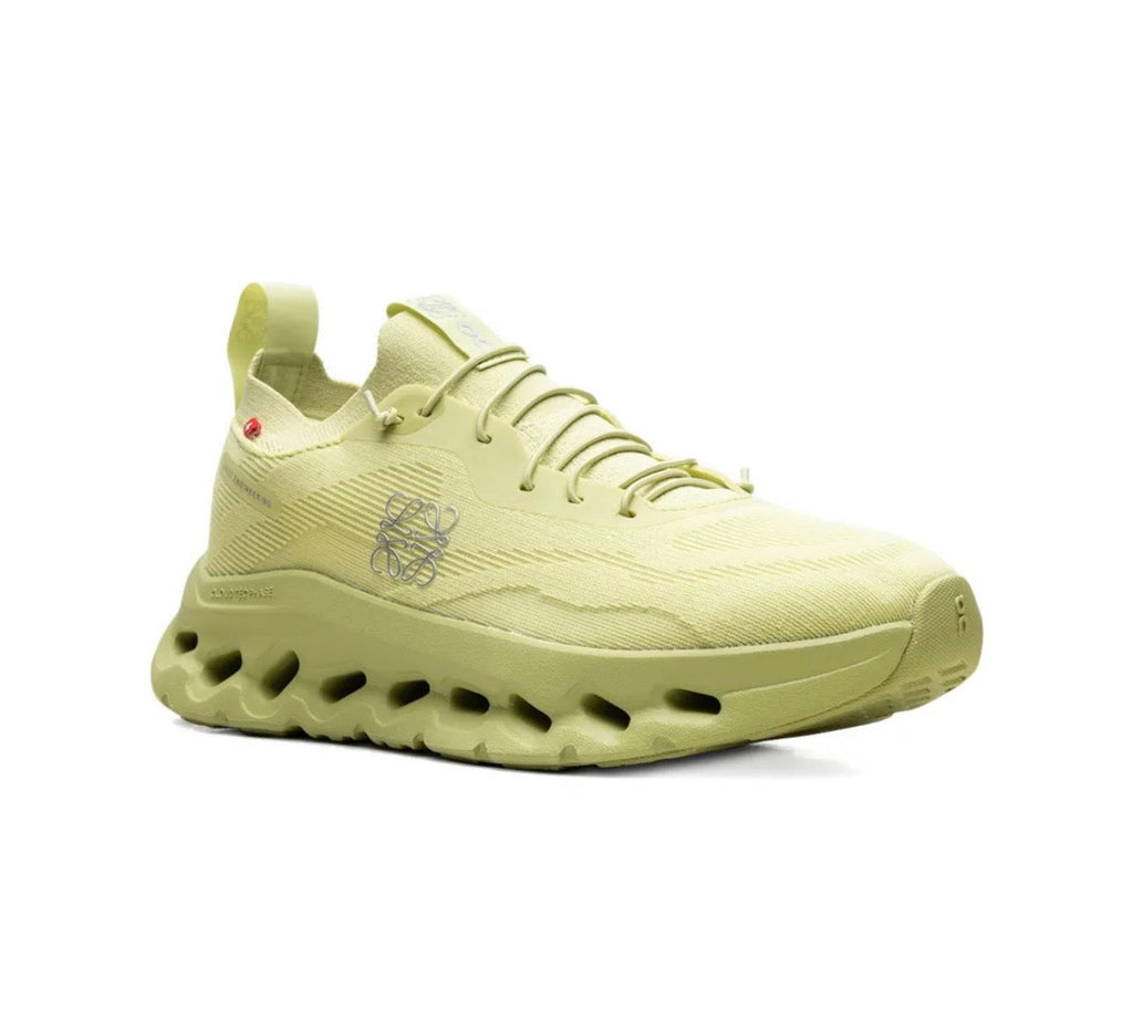 On Cloudtilt X LOEWE yellow - תמונה 2