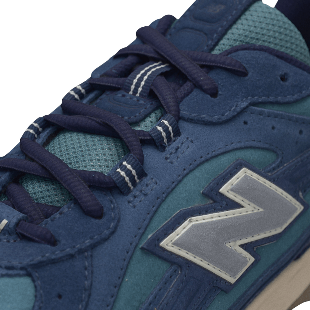 New Balance 204L Navy Salt Water